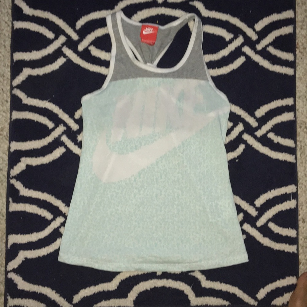 Nike tank top Children’s medium (very small)